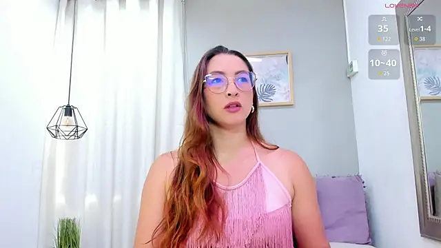  LaraMom  online show from March 27, 7:36 pm