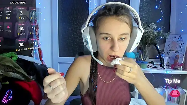  Nika Kik online show from December 15, 8:14 pm