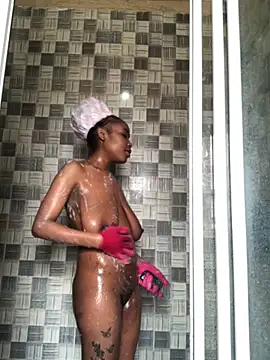 Nicole Liam  online show from October 5, 9:36 am