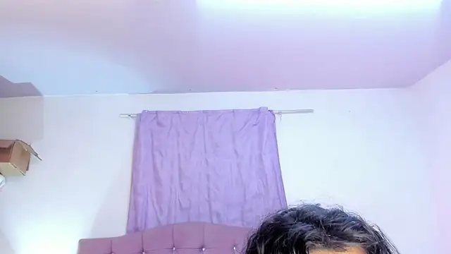 Latinabombsheell online show from March 30, 4:34 am