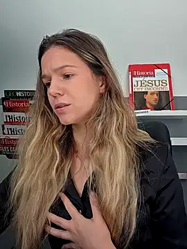 lucie mehott online show from October 6, 8:31 am