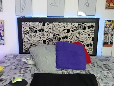 Rihana14 online show from October 30, 9:05 pm