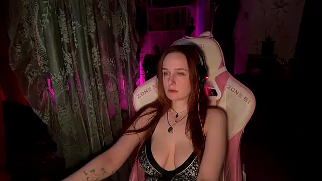 pearl princess  online show from April 21, 12:58 am