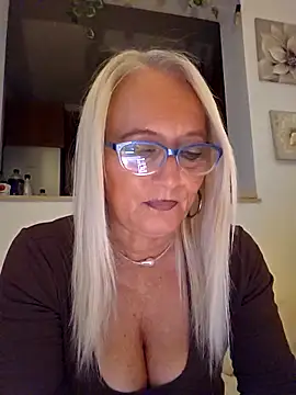 kikkastar online show from September 14, 8:07 pm