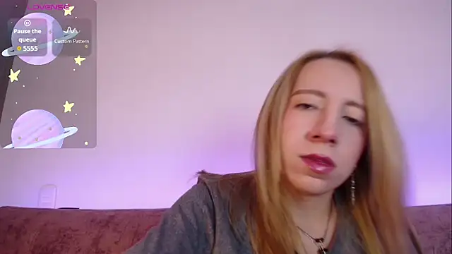 Miiaa doll online show from November 22, 3:09 am