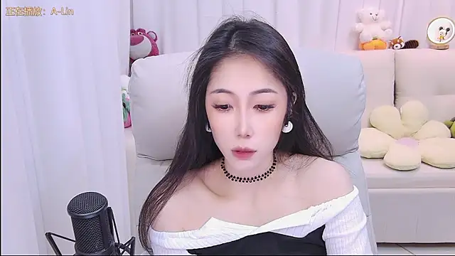 qianduoduo88 online show from December 20, 1:15 pm