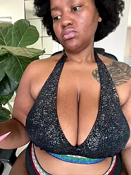 MILL204 online show from December 2, 7:10 am