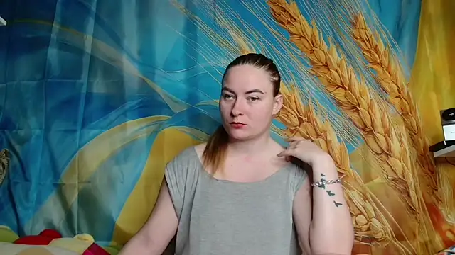 ElenaMaeer online show from May 5, 7:33 am