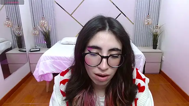 LenaRoses online show from September 8, 8:41 pm