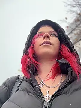 RiriRoseey online show from November 29, 9:02 am