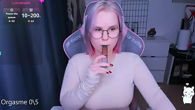 miray kuriyama123 online show from April 20, 7:17 pm