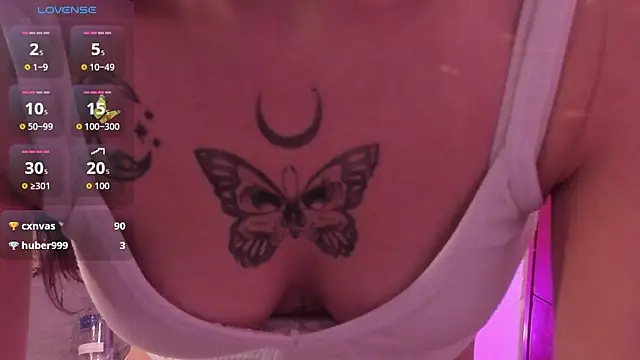 v1cky  online show from October 17, 11:08 pm