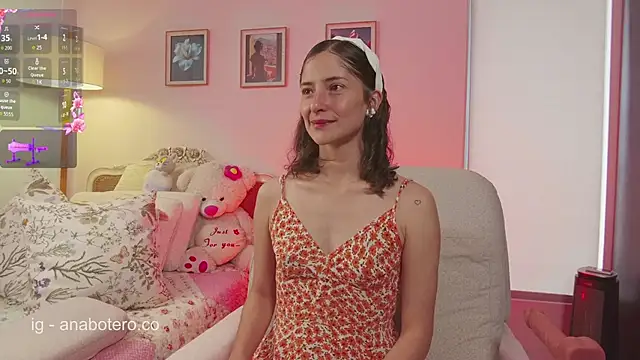 KittyAna online show from October 14, 8:22 pm