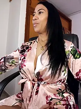 Charlotte Bayron online show from February 3, 12:43 am