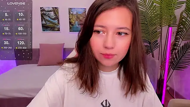 Lina Brownie online show from September 12, 2:23 am