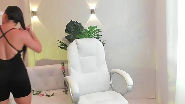 yourmagic venus online show from April 27, 5:21 pm