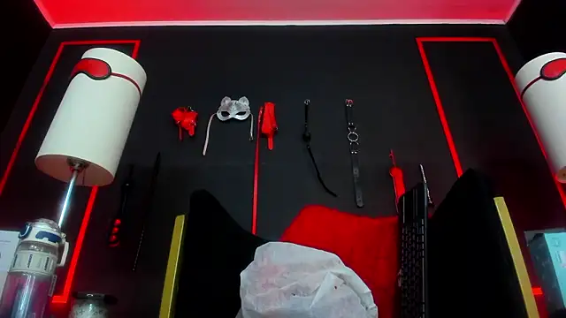 CharlotteScotte online show from January 31, 7:11 pm