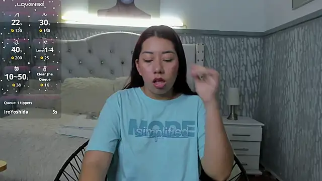 sexylaurita online show from March 14, 12:17 pm