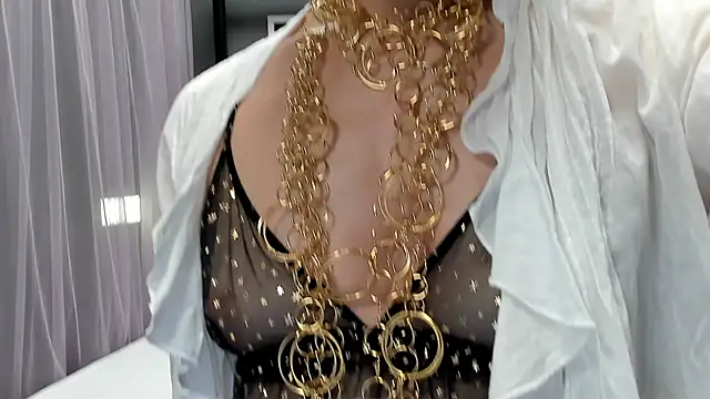 Dorothy Meyer online show from November 21, 5:31 am