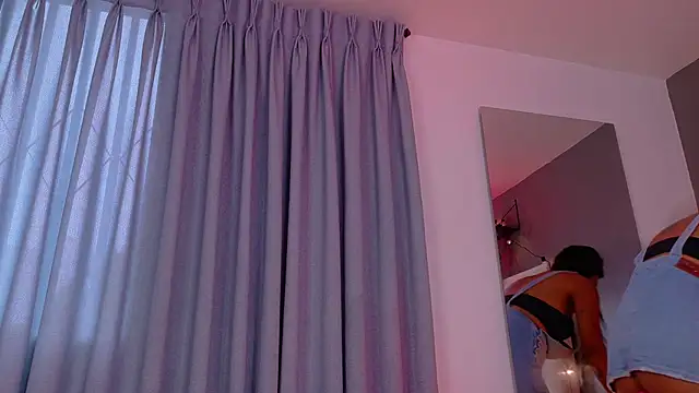 rachellmartinez online show from October 17, 11:46 am