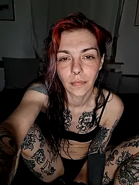 SophiaBlackfoxx online show from April 17, 9:06 pm