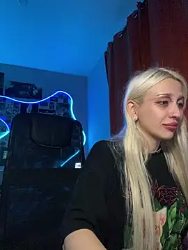 Dooubletroublee online show from September 11, 12:22 am