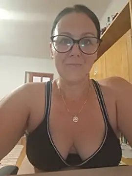 fekete demon online show from July 30, 1:12 pm