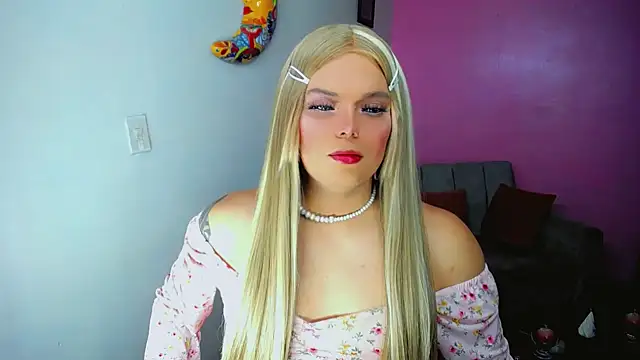 SweetKim21 online show from September 27, 6:31 am