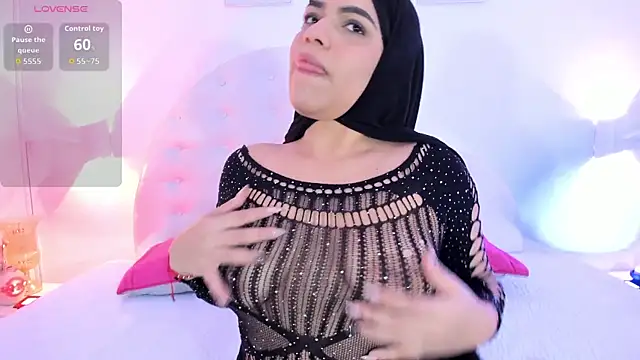 Umarani  online show from September 30, 6:35 pm