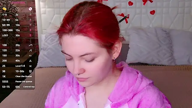 Lisa Adam online show from March 20, 6:02 pm