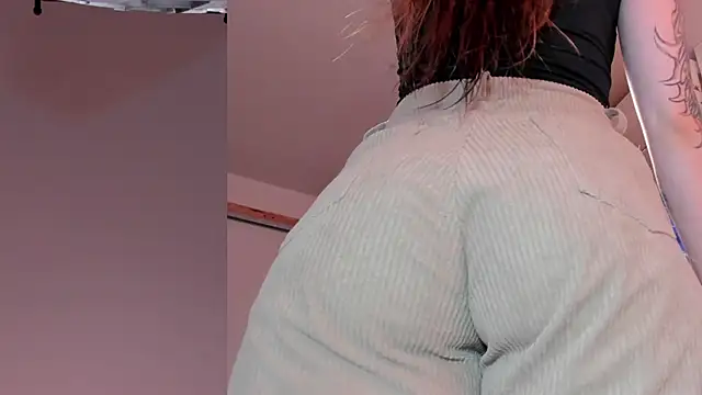 Siouxsie cenobite online show from April 14, 11:10 am