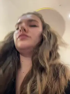 Holy Tereza online show from March 27, 3:24 pm