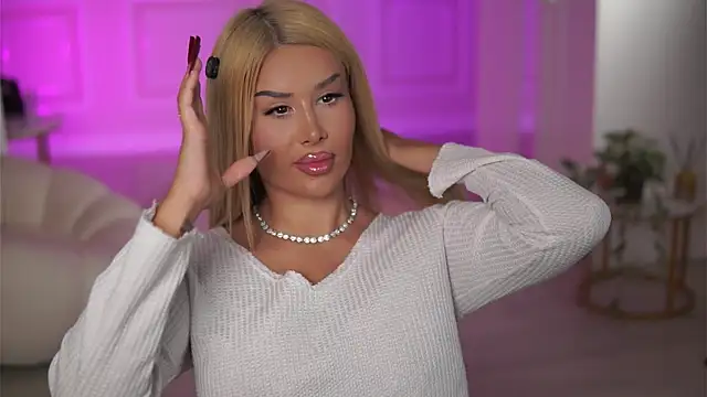 EvaZane online show from January 12, 7:52 pm