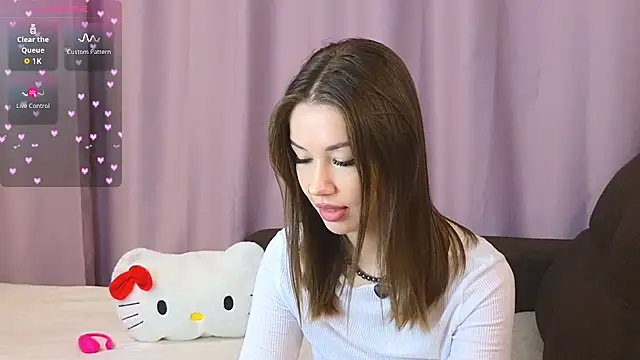 ellie kramer online show from September 21, 8:29 pm