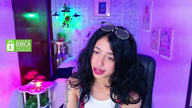 REDHOTTER  online show from September 10, 8:09 pm