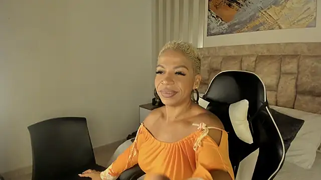 summer night  online show from December 3, 12:07 pm