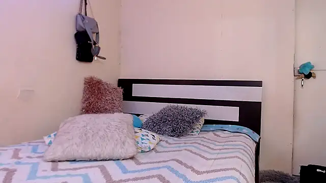 chika hellar online show from October 6, 10:36 pm