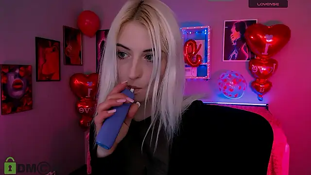 melisa white1 online show from February 10, 8:12 pm