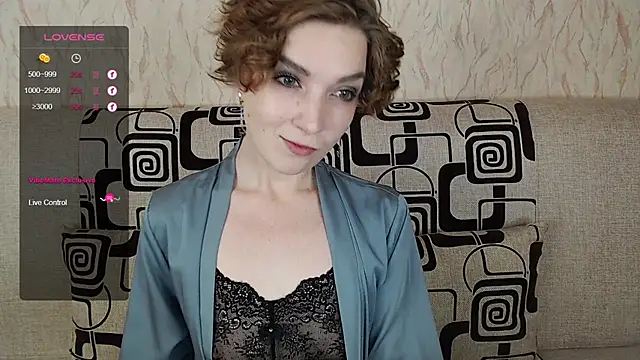 TinaWince online show from October 4, 5:02 am