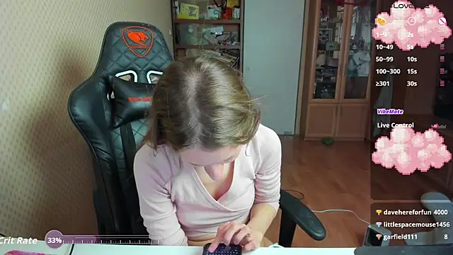 cutieMila online show from December 18, 9:03 am