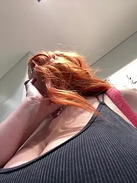 Teya moon  online show from July 8, 8:38 am