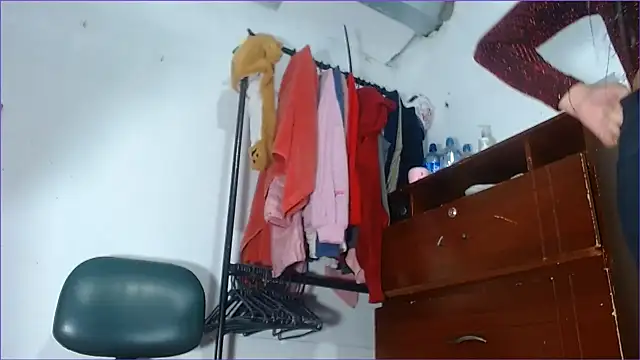 hairy pussywet online show from January 6, 5:22 am