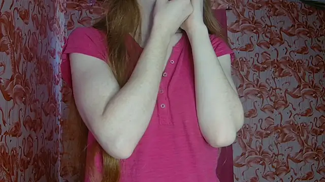 strawberrysmoothie online show from June 10, 4:49 pm