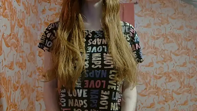 strawberrysmoothie online show from November 5, 9:53 pm