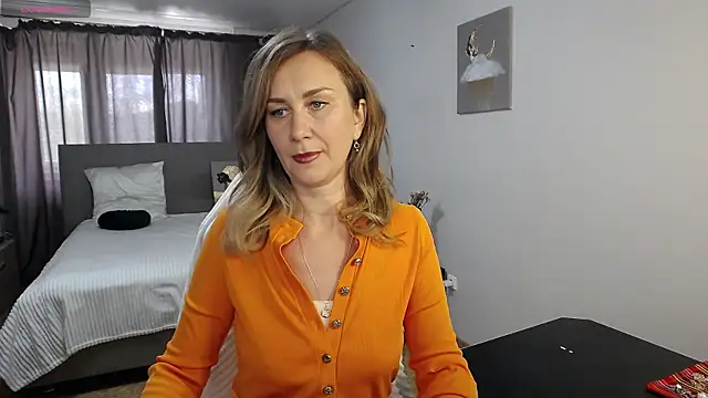 Vanessa Nowak online show from April 17, 8:38 am