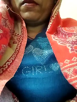 Cute Sonam  online show from December 23, 8:18 am