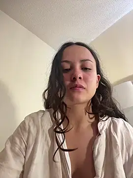 Megan Rodrigo online show from April 5, 3:55 pm