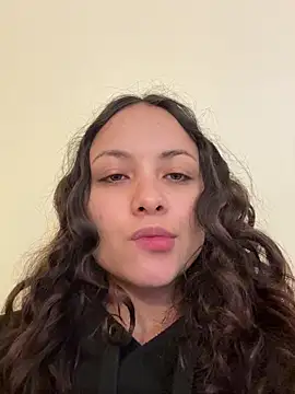 Megan Rodrigo online show from March 5, 2:13 pm