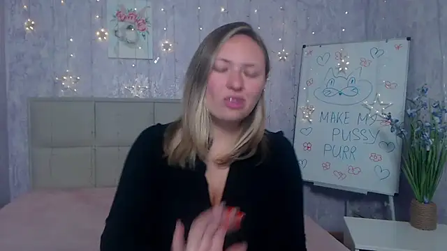 SallyVerda online show from October 7, 6:23 pm