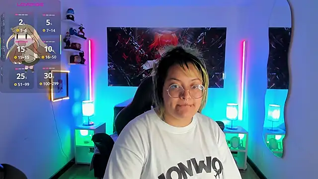 lucky-leah online show from October 14, 4:26 am